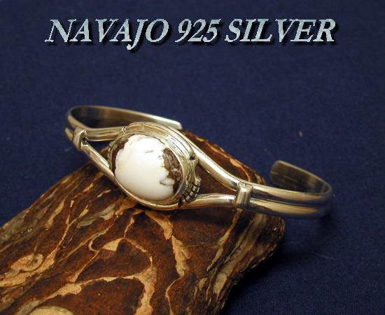 NAVAJO ワイルドホースL バングル