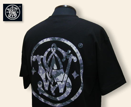 SMITH AND WESSON Tシャツ カモフラロゴブラック